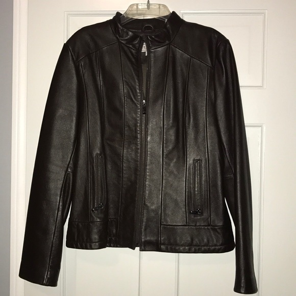 🔥PRICE DROP🔥Brown leather Jacket - Picture 2 of 3